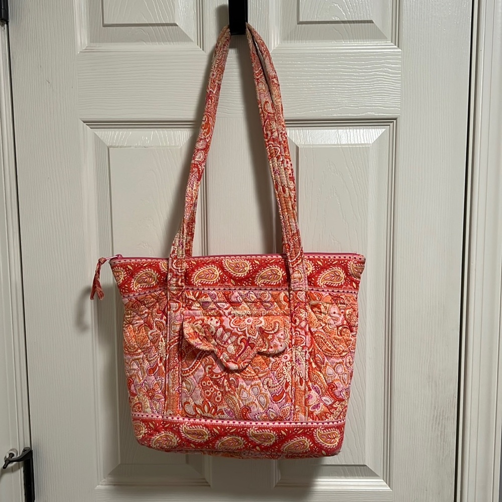 Vera Bradley tote, medium size (15w x 12h)
